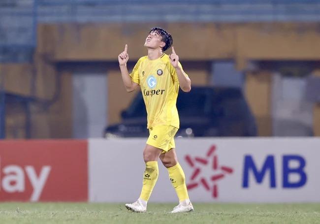 Nguyễn Ngọc Mỹ - Chàng trai Tĩnh Gia tỏa sáng, chinh phục giấc mơ U23 Việt Nam