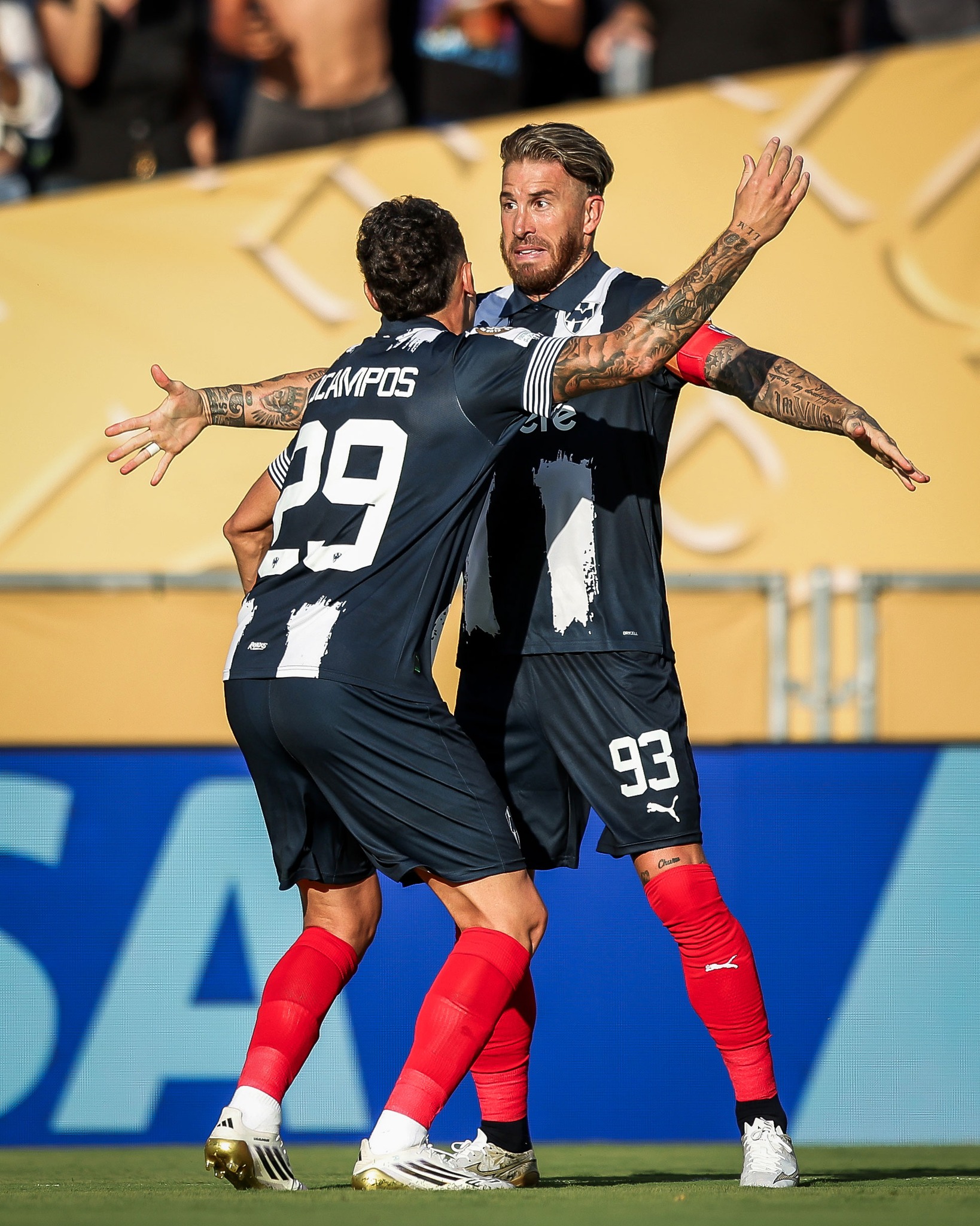 Sergio Ramos: Huyền thoại vẫn còn sống trong màu áo Monterrey