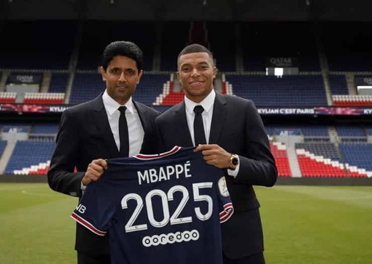 Kylian Mbappé: Siêu sao sân cỏ và đế chế kinh doanh triệu đô