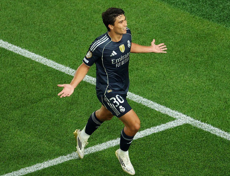 Real Madrid bùng nổ dưới thời HLV Xabi Alonso: Chiến thắng tưng bừng và những phát hiện mới