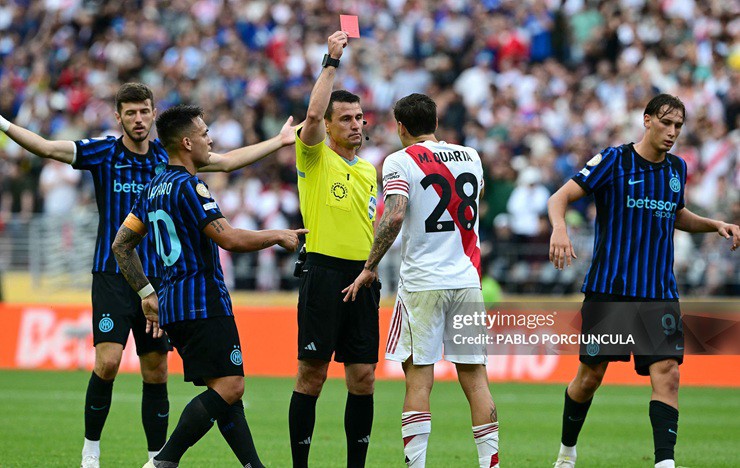 Inter Milan xuất sắc vượt qua River Plate tại FIFA Club World Cup
