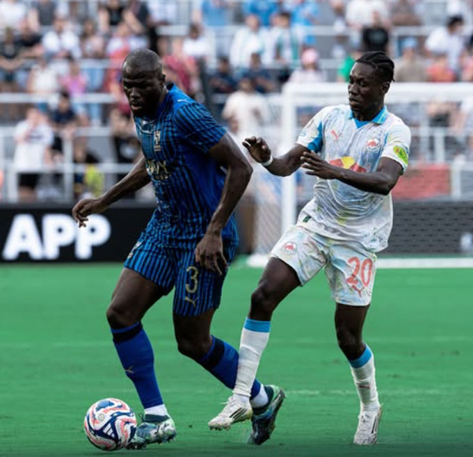 RB Salzburg và Al Hilal chia điểm trong trận đấu nghẹt thở