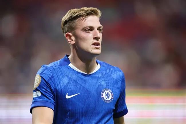 Liam Delap: Quyết tâm cạnh tranh và tỏa sáng rực rỡ tại Chelsea