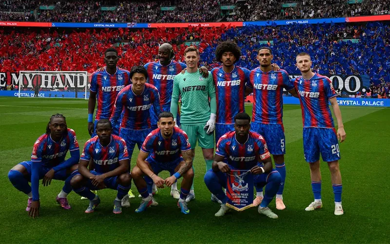 Crystal Palace Qua Ống Kính: Sống Nét – Chơi Nét – Thắng Nét