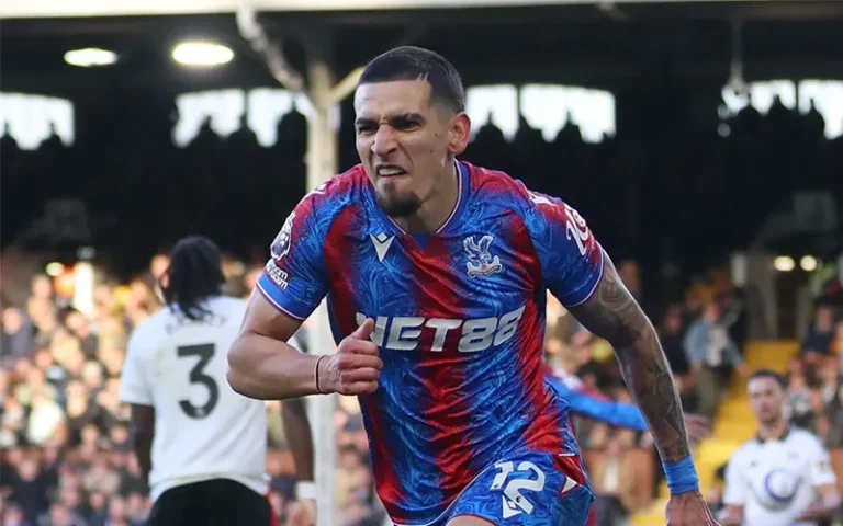 Daniel Munoz: Chọn Crystal Palace Là "Nhà" – Nơi Chơi NÉT, Sống NÉT