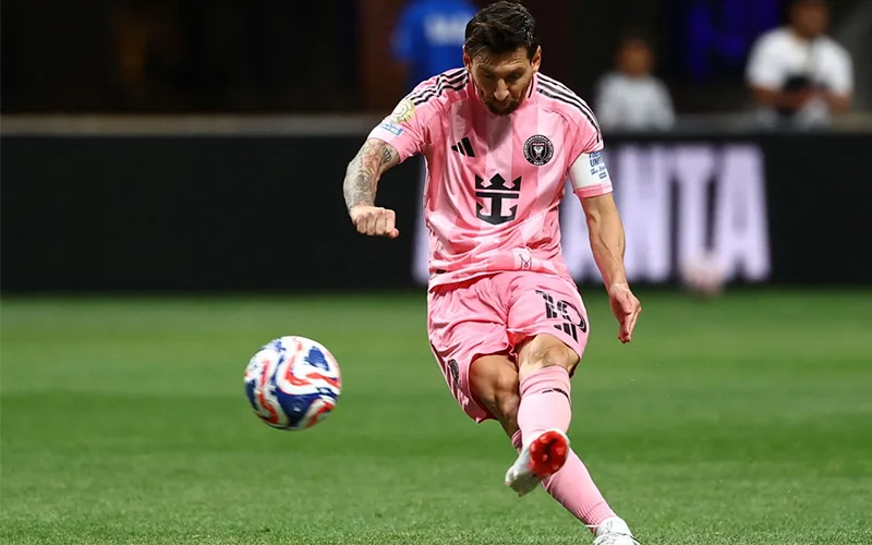 Messi lập siêu phẩm, Inter Miami ngược dòng hạ Porto tại Club World Cup