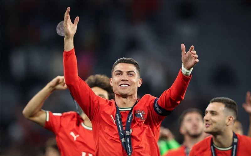 Ronaldo: "Vì Bồ Đào Nha, tôi có thể chấp nhận cả chấn thương nặng"