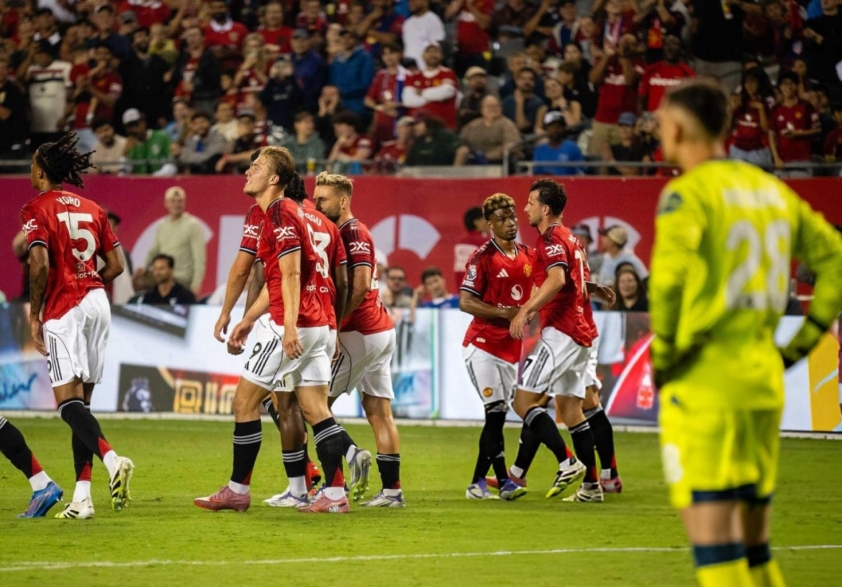 Manchester United Đại Thắng Bournemouth 4-1 trong Trận Giao Hữu Hấp Dẫn