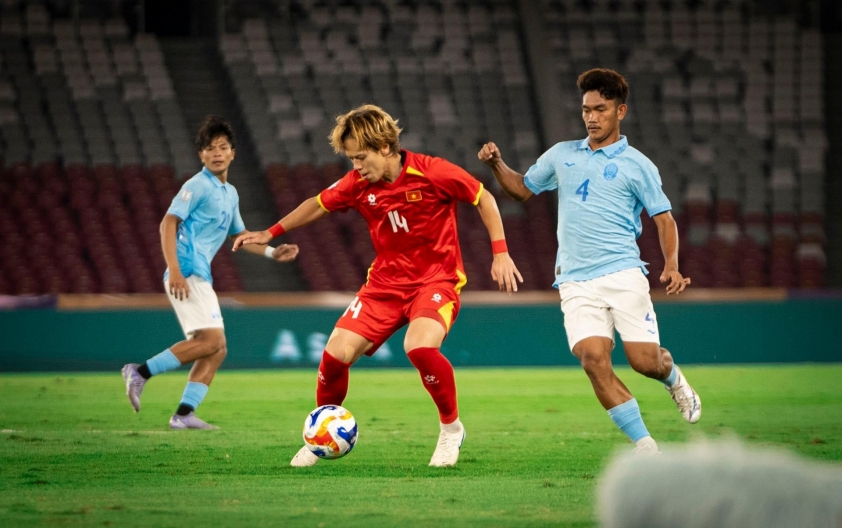 U23 Việt Nam: Chiến thuật tạt cánh đánh đầu - Vũ khí bí mật chinh phục Đông Nam Á