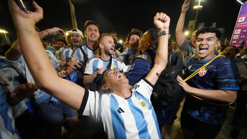 Argentina: Người hâm mộ đội khách trở lại sân vận động sau 12 năm cấm đoán