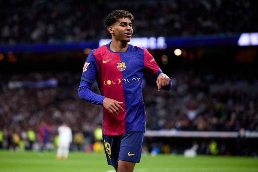 Ngôi sao quần vợt Carlos Alcaraz gây bất ngờ khi chọn 2 cầu thủ Barcelona vào top 3 Quả bóng vàng 2025