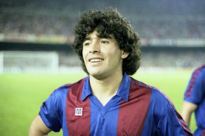 Huyền thoại áo số 10 Barcelona: Từ Maradona đến Lamine Yamal