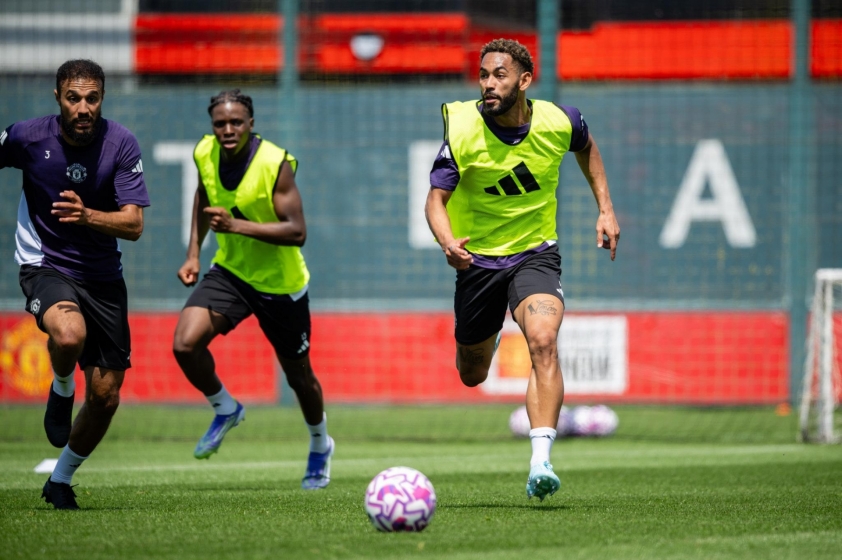 Trung Tâm Huấn Luyện Carrington Mới của Manchester United: Một Biến Hóa Toàn Diện