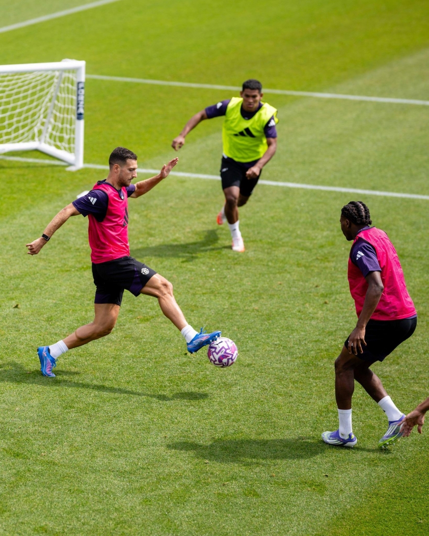 Trung Tâm Huấn Luyện Carrington Mới của Manchester United: Một Biến Hóa Toàn Diện