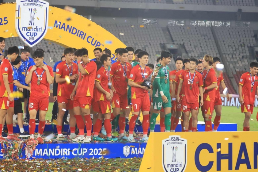U23 Việt Nam Vô Địch U23 Đông Nam Á 2025: Nguyễn Công Phương - Người Hùng Trên Sân Gelora Bung Karno