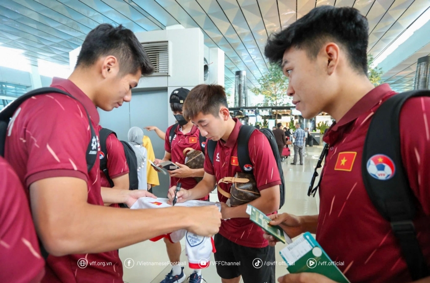 U23 Việt Nam Về Nước giữa Sự Chào Đón Hoành Tráng Sau Chiến Thắng Lịch Sử Tại U23 Đông Nam Á 2025