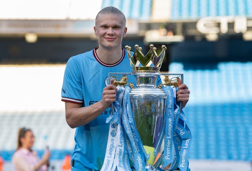 Siêu máy tính dự đoán kết quả Ngoại hạng Anh mùa giải 2025-2026: Man City vô địch, Liverpool chỉ hạng ba