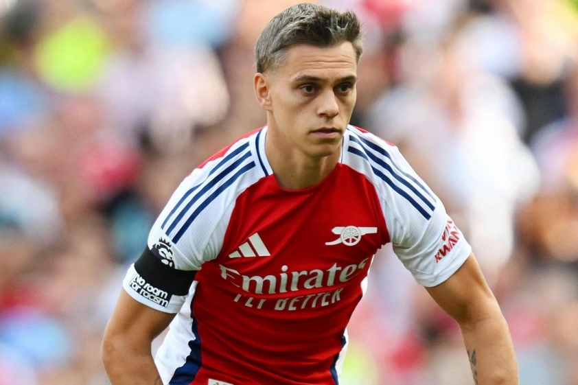 Arsenal thanh lọc đội hình: Bài toán cân bằng tài chính và tham vọng vô địch
