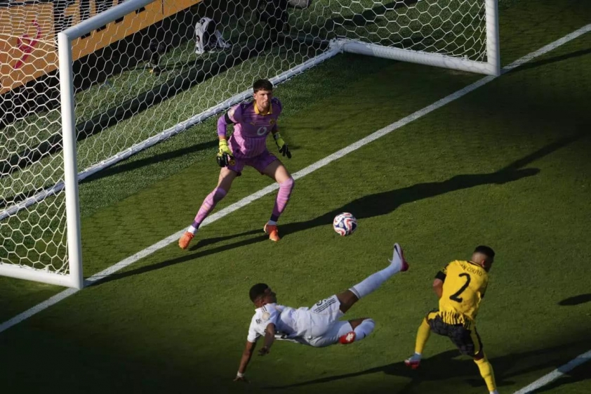 Mbappe: Huyền thoại mới của Real Madrid?