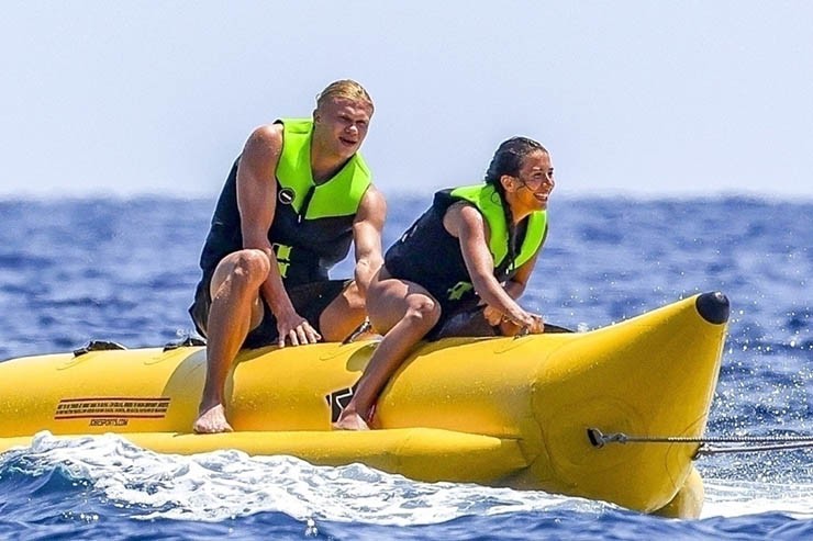 Erling Haaland tận hưởng kỳ nghỉ hè xa hoa tại Ibiza sau thất bại tại FIFA Club World Cup 2025