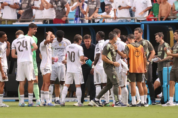 HLV Xabi Alonso và triết lý tập thể đưa Real Madrid đến chiến thắng