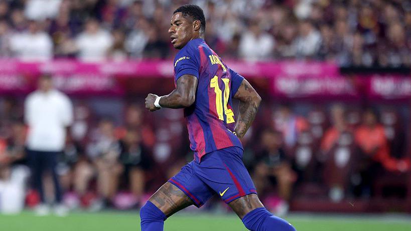 Rashford ra mắt Barcelona: Sự ủng hộ từ dàn sao MU là động lực mạnh mẽ
