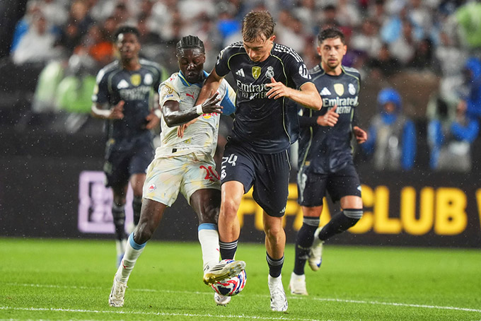 Dean Huijsen: Trung vệ Real Madrid với trái tim tiền vệ