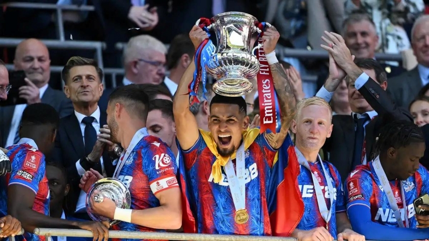 Crystal Palace chính thức bị loại khỏi Europa League 2025/26 vì vi phạm quy định sở hữu đa CLB