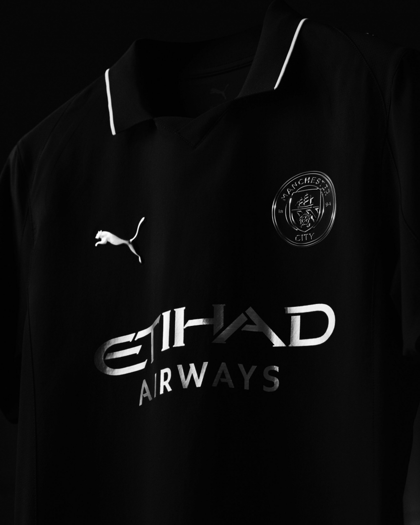 Man City ra mắt áo đấu sân khách mới màu đen huyền bí, kỷ niệm lịch sử hào hùng