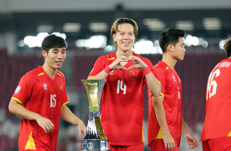 HLV Kim Sang Sik: Người hùng thầm lặng đưa bóng đá trẻ Việt Nam lên đỉnh vinh quang