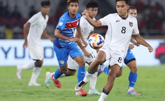 HLV Vanenburg thừa nhận không rõ luật nhưng tự tin U23 Indonesia sẽ toàn thắng