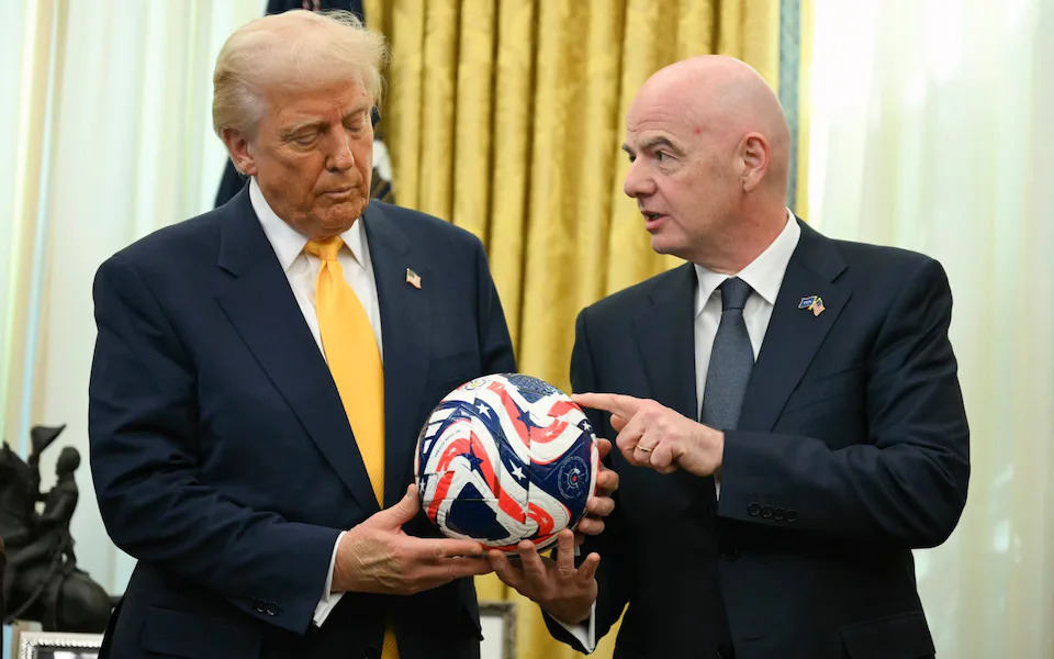 Cúp Thế giới các câu lạc bộ FIFA 2025: Thành công rực rỡ hay màn kịch của Infantino?