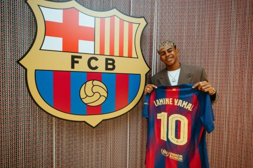 Huyền thoại áo số 10 Barcelona: Từ Maradona đến Lamine Yamal