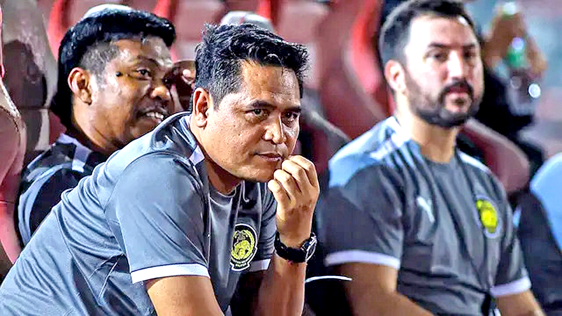 HLV Nafuzi Zain bật khóc: U23 Malaysia dừng bước đầy tiếc nuối tại U23 Đông Nam Á 2025