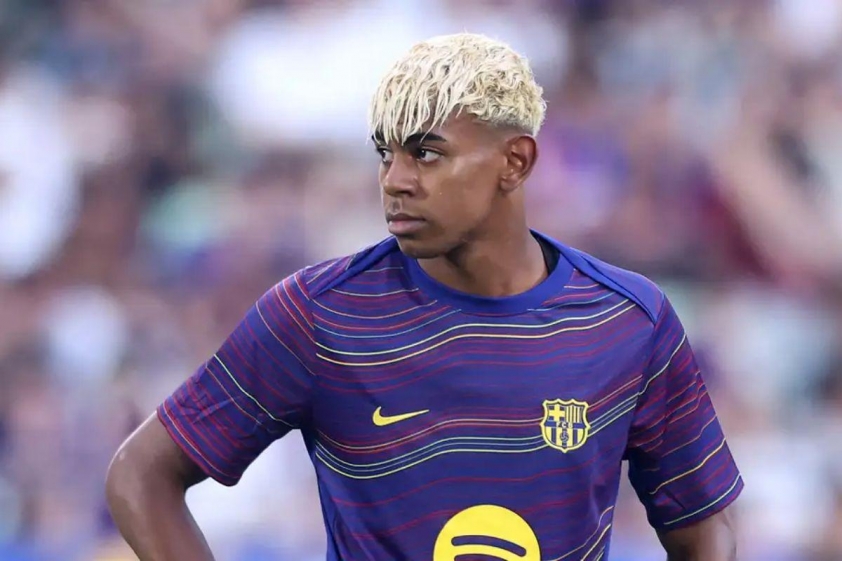 Scandal sinh nhật của Lamine Yamal: Bài học đắt giá cho tài năng trẻ Barca