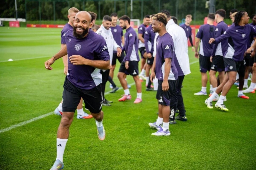 Mbeumo vắng mặt trận ra mắt Man United, chờ ngày tỏa sáng