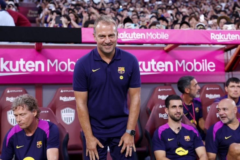 HLV Hansi Flick: Tương lai Barcelona nằm ở các tài năng trẻ La Masia