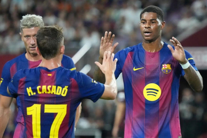 Rashford ra mắt Barca: 33 phút tỏa sáng, nhưng sự cố phát sóng đáng tiếc