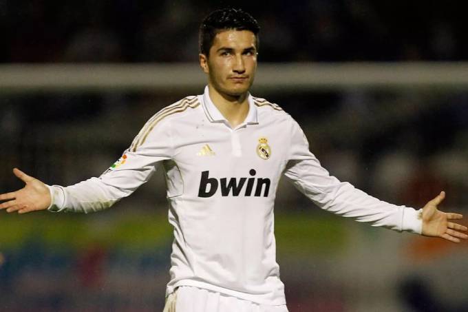 Những câu chuyện thăng trầm của các cầu thủ từng khoác áo Real Madrid