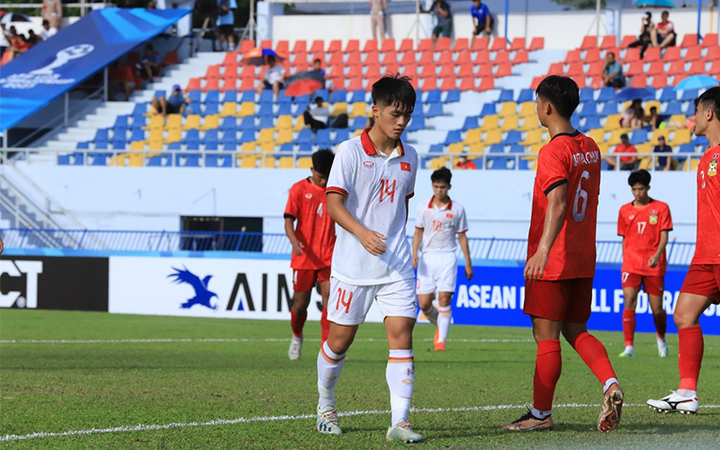 CĐV Đông Nam Á bàn luận sôi nổi sau trận U23 Việt Nam thắng Lào 3-0