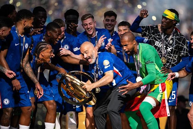 Chelsea chỉ nhận cúp Club World Cup phiên bản sao chép: Bản gốc thuộc về tổng thống Trump