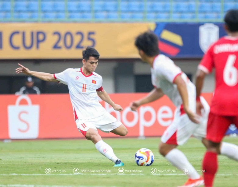 HLV Kim Sang Sik: U23 Việt Nam tập trung từng trận, chưa nghĩ đến bán kết gặp Indonesia