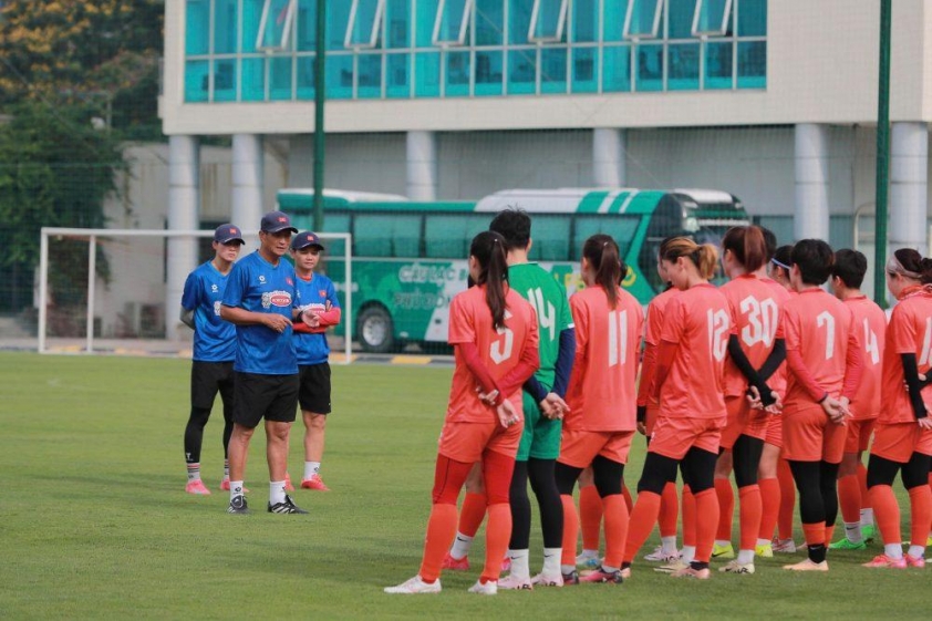 Tuyệt vời! Tiền đạo Thanh Nhã bình phục chấn thương, trở lại cùng đội tuyển nữ Việt Nam