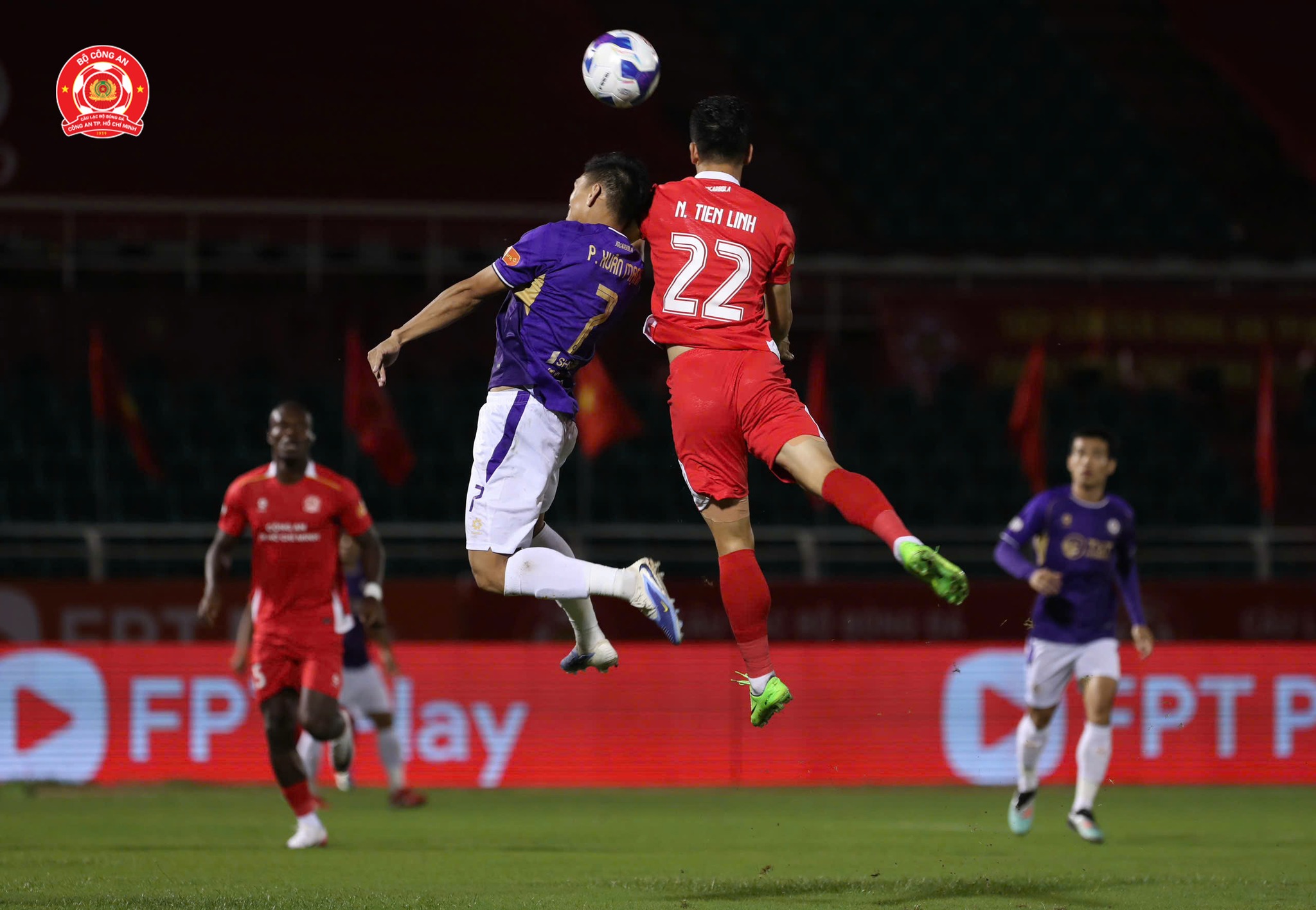 Tiến Linh khiến Hà Nội FC 