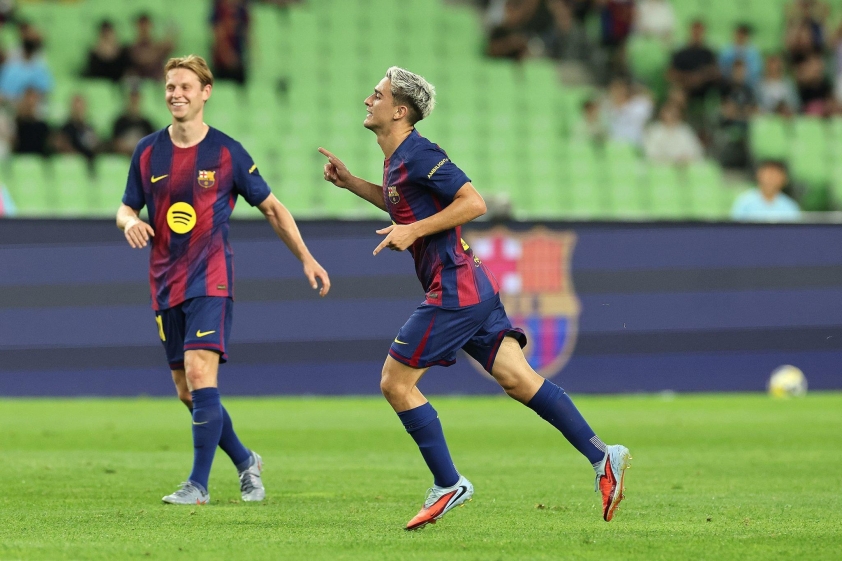 Gavi: Ngôi sao mới tỏa sáng rực rỡ tại tuyến giữa Barcelona