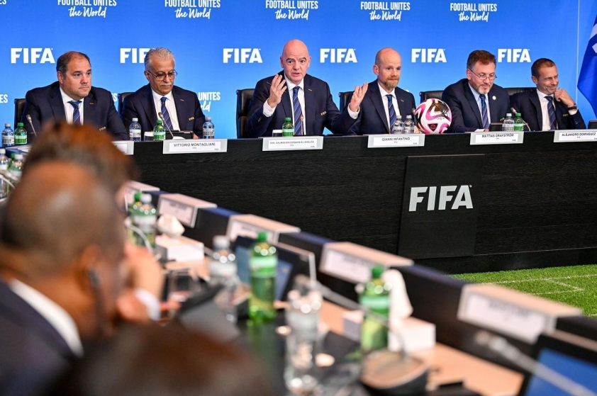 Vụ kiện tập thể chưa từng có: 100.000 cầu thủ kiện FIFA vì vi phạm quy định chuyển nhượng