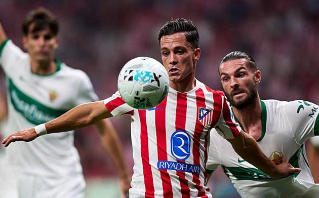 Atletico Madrid bị cầm hòa Elche