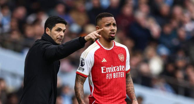 Gabriel Jesus và Eberechi Eze - nguồn sáng tạo của Arsenal