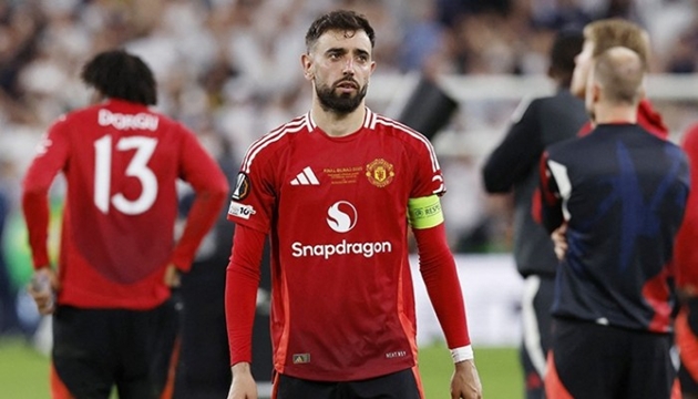Bruno Fernandes được Al-Ittihad quan tâm