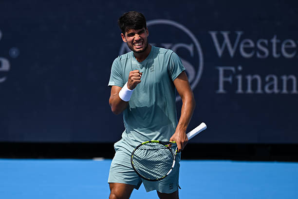 Carlos Alcaraz liệu có thể đánh bại Jannik Sinner ở US Open 2025?
